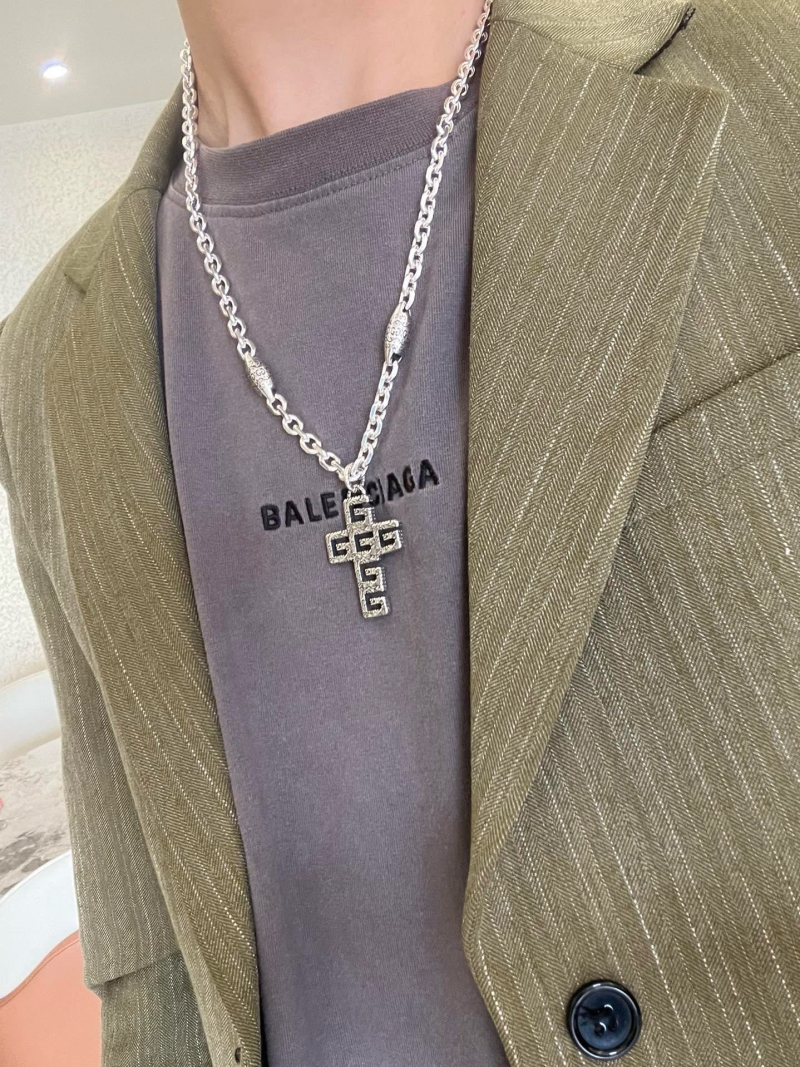 Gvc*1 necklaces